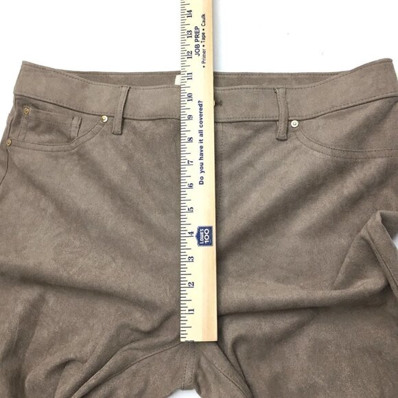 Chico's Women's Tan Faux Suede Jeans Straight Leg size 8 / 10 length 30" - Picture 5 of 10